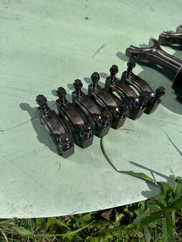 Ojnice a piesty BMW N57D30A - 2
