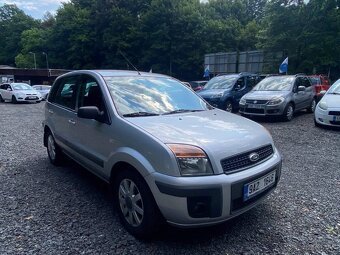 Ford Fusion 1.4i 59kW klimatizace el.okna nové ČR 2008 - 2