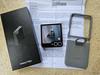 Samsung Z Flip6 12GB/256GB 5G,silver,ako novy,zaruka,kryt - 2