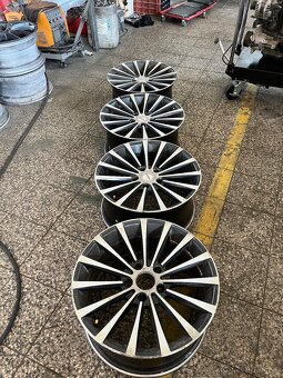 Elektróny R18 5x120 - 2