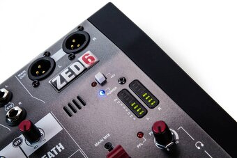 Predam mix Allen&Heath ZED-6 - 2