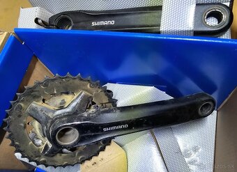 integrala, sedadla, rohy, pumpy, pedale, kluky - 2