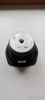Predam stredobasovy reproduktor - 2