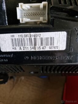 pristrojovy panel - 2