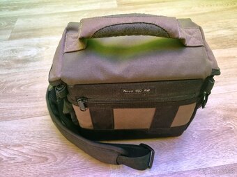 Fototaška Lowepro Nova 160 A. - 2