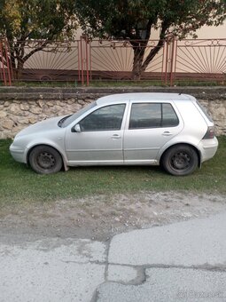 VW golf - 2