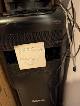 PC Skrinka / case Zalman Z3 Plus ATX Midi tower cierna - 2