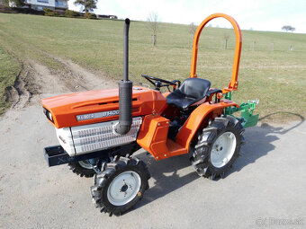 Traktor Kubota B1400 - 2