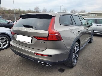 Volvo V60 Cross Country B4(D) 197PS AT8 AWD INSCRIPTION - 2