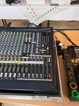 Mix Yamaha 24/14 - 2