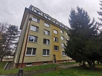 42030-Dražba bytu v Senici na Námestí oslobodenia - 2