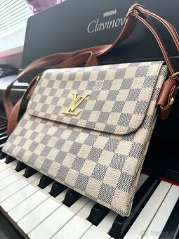 Louis biela crossbody kabelka - 2