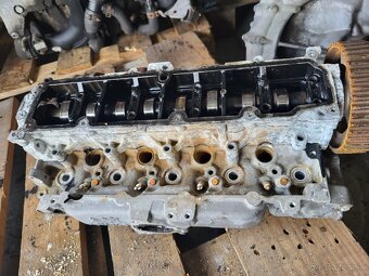 Hlava motora 1.6 e hdi 9684487210 peugeot citroen - 2
