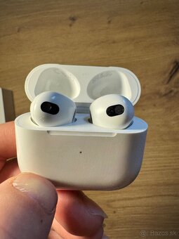 Apple AirPods 3. generácie – TOP stav - 2