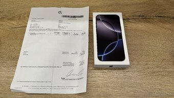 Apple iPhone 16 Pro Max 256 GB - 2