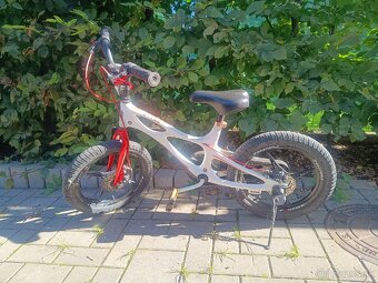 Detský bicykel RoyalBaby SPACE SHUTTLE 16", kotúčové brzdy - 2