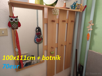Nástenný vešiak s botníkom - 2