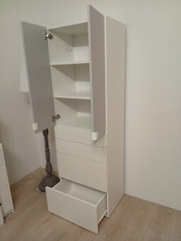 skriňa Ikea Smastad - 2