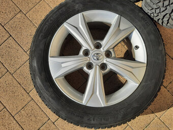 Originál 17" disky Toyota C-HR + zimné pneu 215/60 r17 - 2
