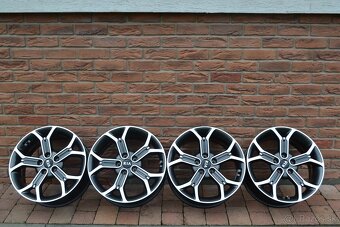 5x114,3 R18 Hlinikove disky Original Kia Xceed - 2