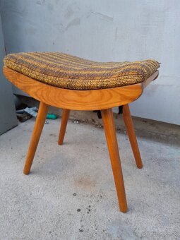 Predám stolček sedačku - 2