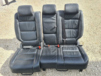 Predné sedačky Mercedes Benz W203 - 2