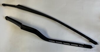 Ramena stieračov Audi A3 8P - 2