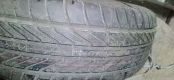 Pneumatiky 215 65R16 C - 2