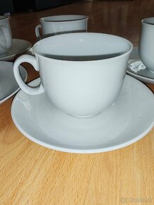 Porcelánové šálky. - 2