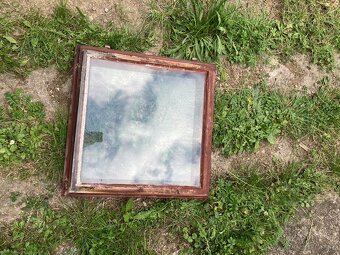 Drevené okno bez rámu 50x50 cm - 2