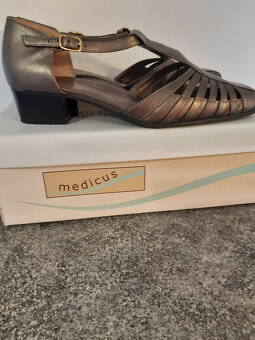 Dámske poltopánky č.5 - 2