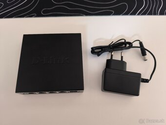 5-portový Gigabit Desktop Switch D-Link DGS-105 - 2