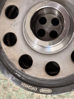 BMW e90 e91 318d 320d n47 - 2