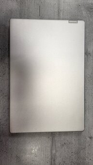 Lenovo ideapad 330S - AMD Ryzen 7 | 20 gb RAM - 2