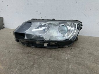 ŠKODA RAPID 2012- ĽAVÝ PREDNÝ XENON - 2
