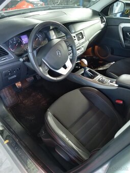 Renault  laguna - 2