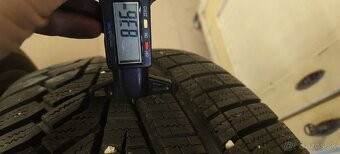 Zimné Hankook Winter icept EVO 2 235/45/18 98V - 2