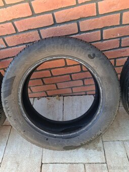 Predám pneumatiky 215/55 R17 - 2