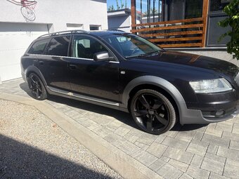 Audi A6 allroad 3.2 V6 - 2