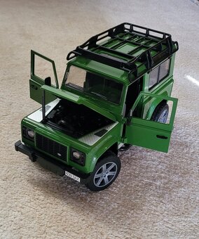 Bruder jeep Land Rover - 2