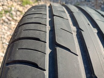 Predam 2ks pneu 215/65/r16 letne 99V Falken - 2