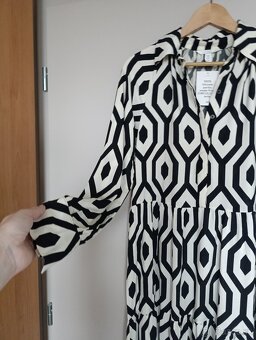 Nové šaty H&M -veľ. XS - 2