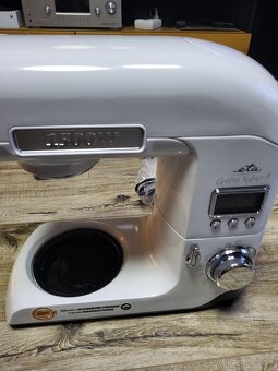 Predám kuchynský robot ETA Gratus Kalibro II - nový - 2