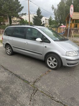 VW sharan 2,0 TDi 103 kW - 2