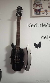 🔥 ROVNO Z PEKLA – CORT GS-AXE-2 GITARA GENE SIMMONS (KISS) - 2