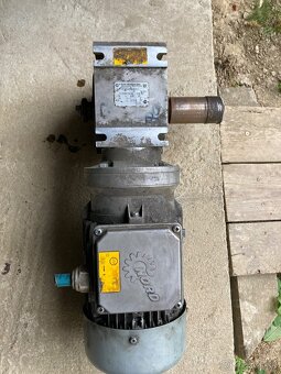 Elektromotor Nord s prevodovkou - 2