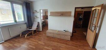 Jedno izbový byt s balkónom a pivnicou Topoľčany - 2