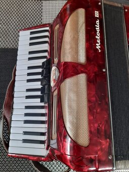 Predám harmoniku málo hraná 80 basová alebo vymením za - 2