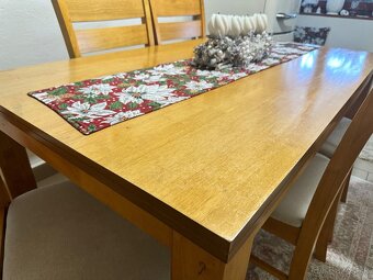 Jedálenský stôl so stoličkami - 2