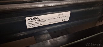 Predám elektrický sporák Mora - 2